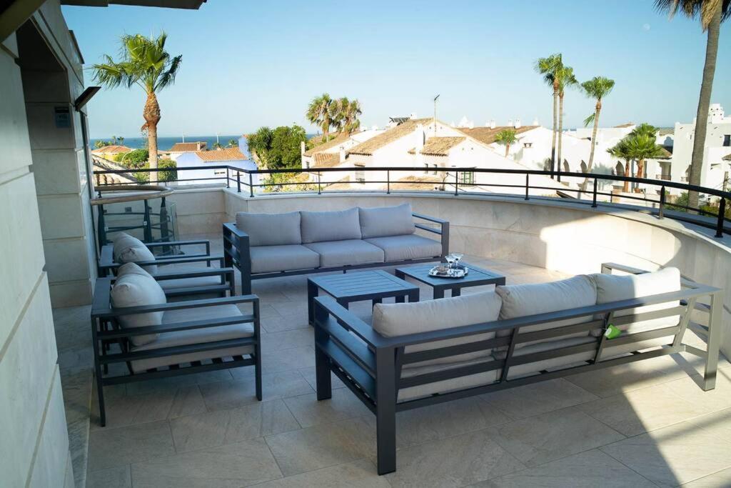 Beachside Villa In Puerto Marina, Benalmádena Dış mekan fotoğraf