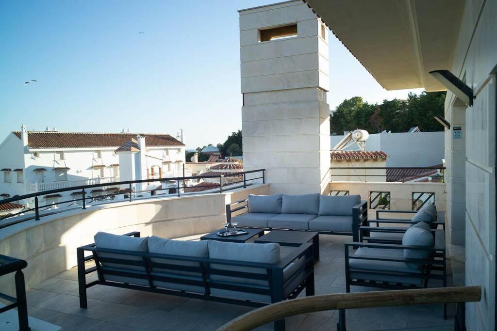 Beachside Villa In Puerto Marina, Benalmádena Dış mekan fotoğraf
