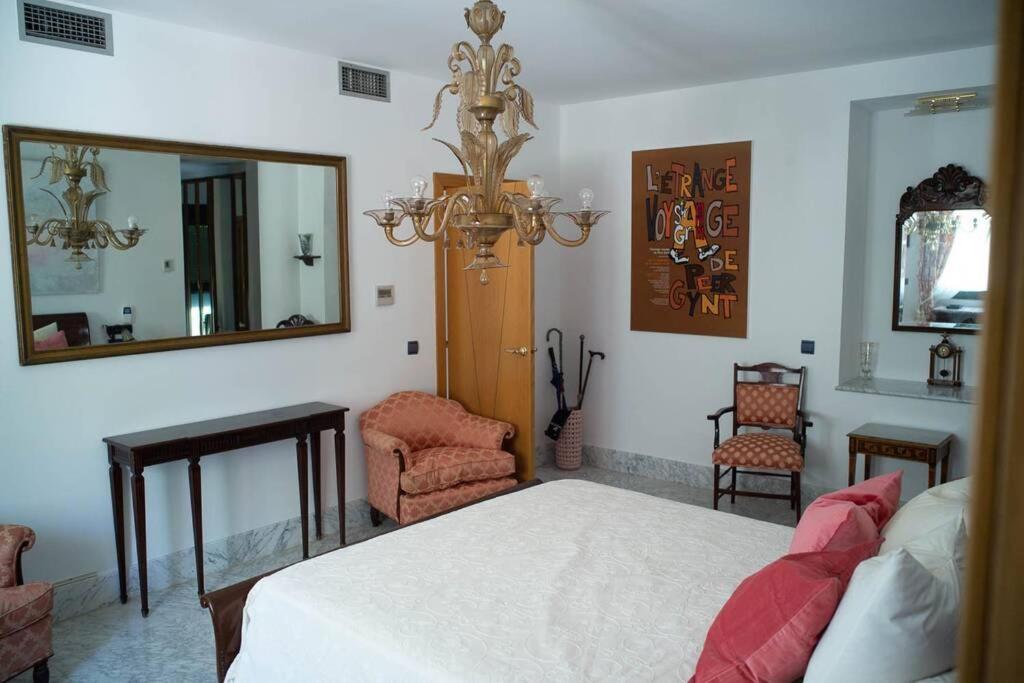 Beachside Villa In Puerto Marina, Benalmádena Dış mekan fotoğraf